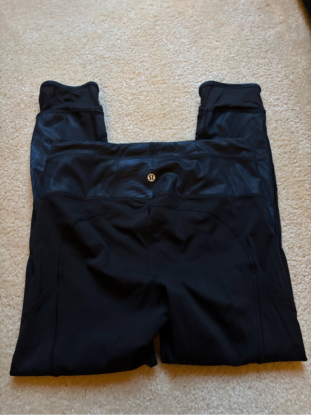Lululemon Blue and Black Leggings